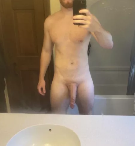 Happy humpday 😘 by Titytwisterrr