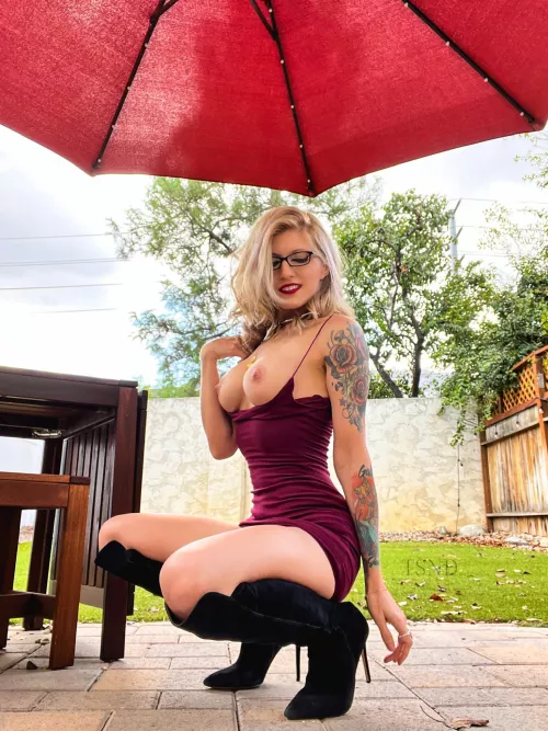 Happy MILF Monday!!! by HerKing_HisQueen2018