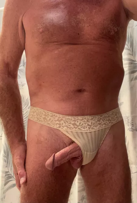 Happy Monday by RobertWilson20000