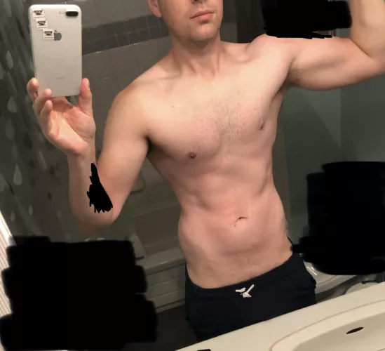 Happy (M)onday by Longstrokes2