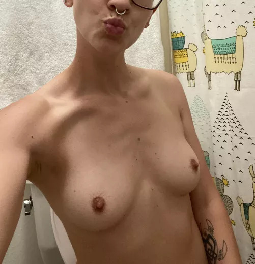 Happy Monday! by Avyana_Love