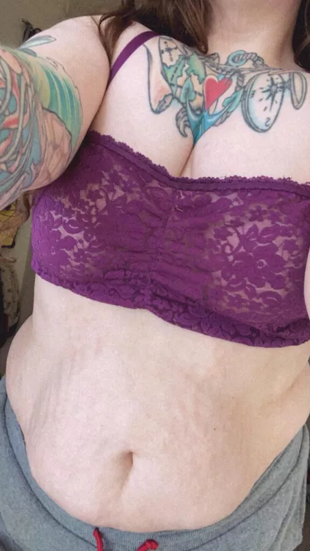 Happy Monday, babes!!! by StudioPositive3438