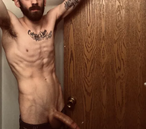 Happy Monday from the monster 🖤 by Beardedwonder991