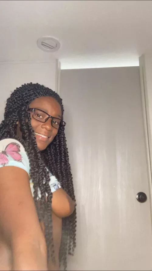 Happy Monday! by Divinecumslut