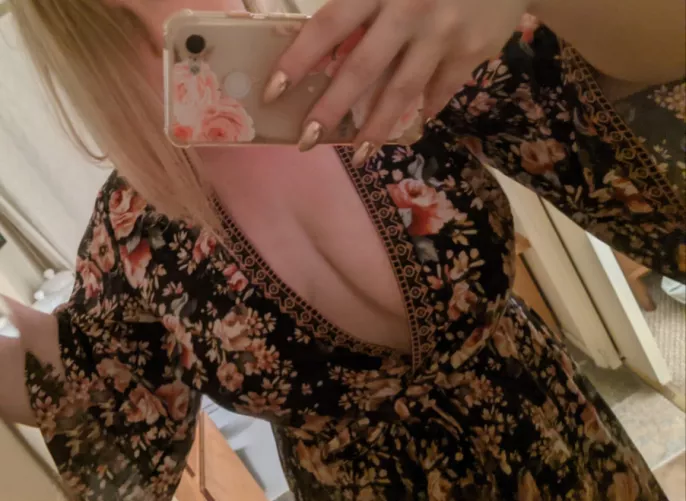 Happy New Year everyone! 😘😘😘 by Best-Bluejay8632