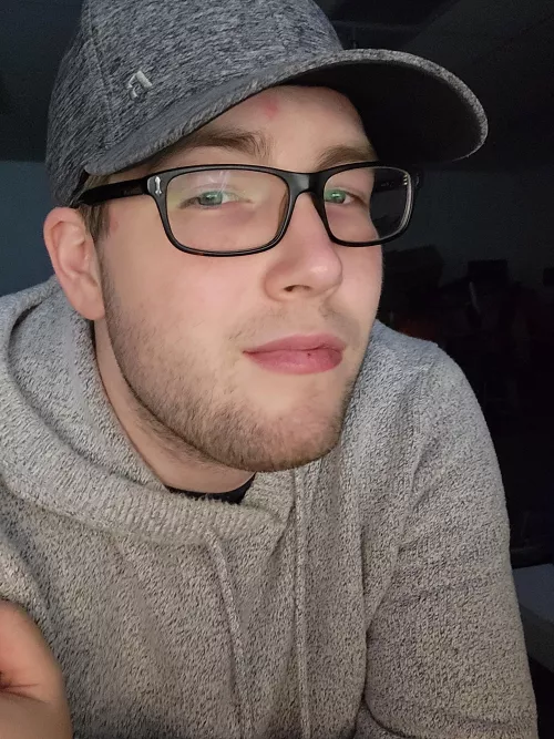 Happy new year everyone! Hope you all have wonderful and safe evenings! by CameroniBamboni94