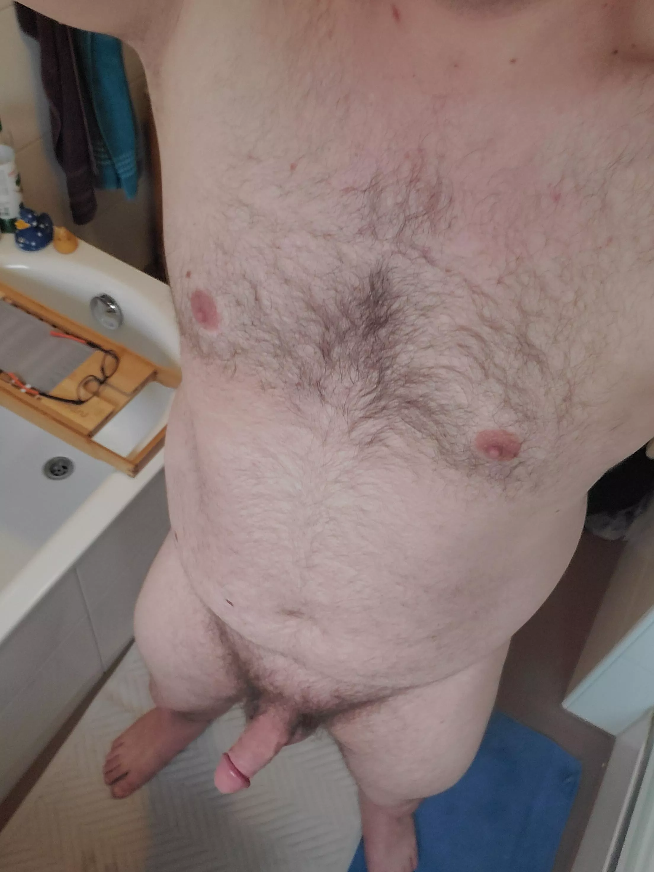 Happy new year, hope you all had a great start! 😁 posted by frankybee7