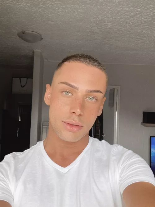 Happy New Year 🎈 New year, new opportunities by YourBoyMB