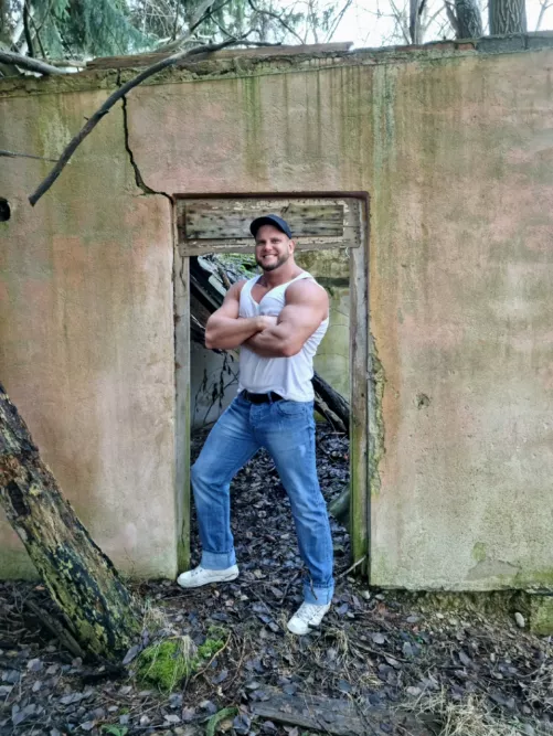 Happy New year ✨️ by Wrong-Engineering-74