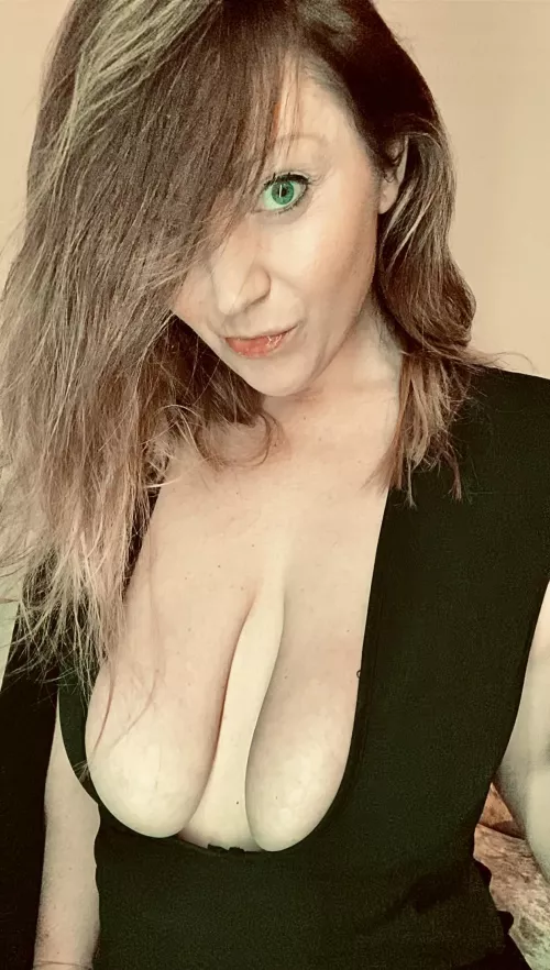 Happy New Year! 💋 by mysteriousmia86