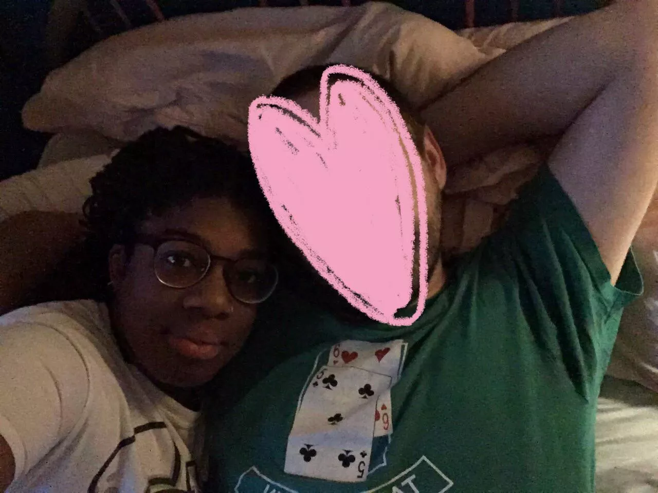 🎆🍂happy Nov 5th🍂🎆 we hads a lazy autumn Dada-little day watching cartoons, but at night i discovered that Dada afrwaid of big fireworks. little hads to protec him posted by llamarealist