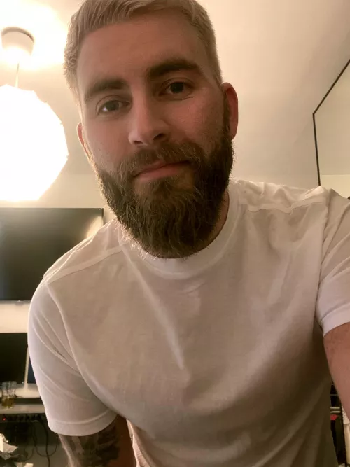 Happy now. ☺️ by jafetsigfinns