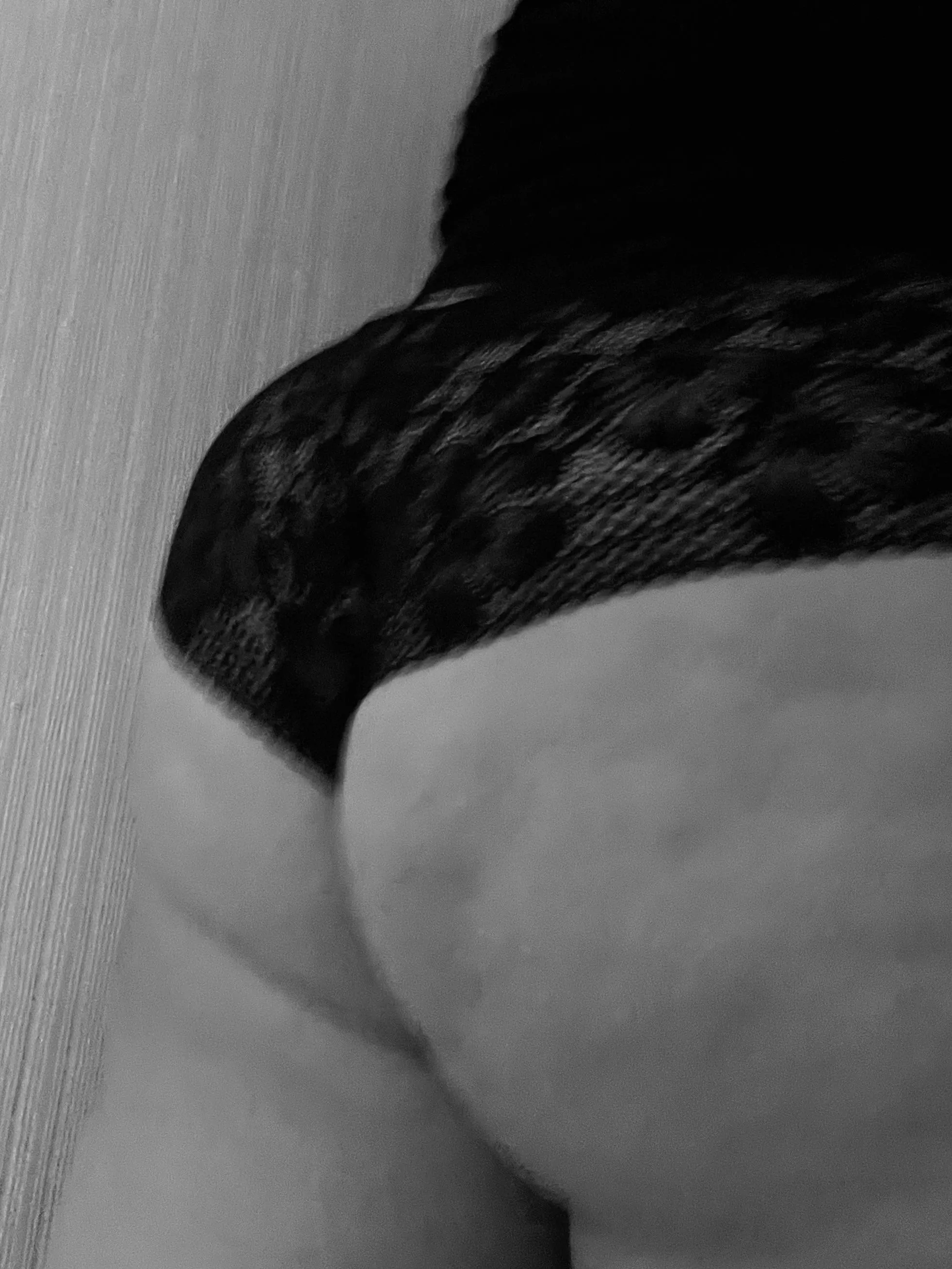 Happy NYE 🎉 any plans tonight? posted by Potatotoapeach