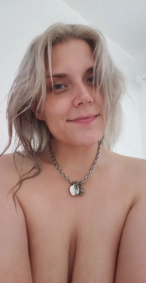 Happy shower time xoxox by honeybunnyxoxox