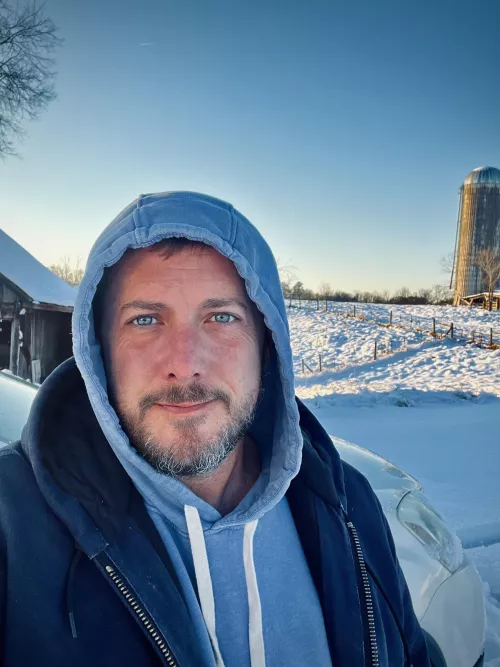 Happy snow day from VA! by VAgay81