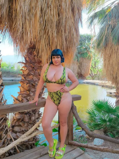 Happy Sunday 🥰 by mistresskatherine101