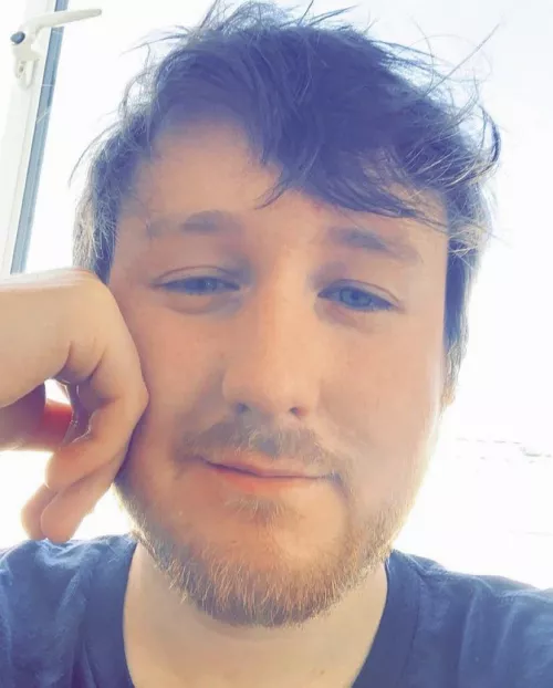 Happy Sunday! What’s everyone up to today? by Timothytheatre