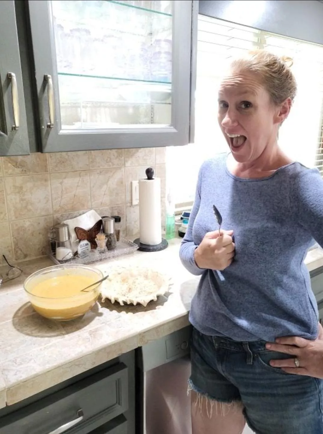 Happy Thanksgiving! I'm serving up my pie [f]or dessert 😘 All I need is the cream added! posted by SexyIrishMilfy