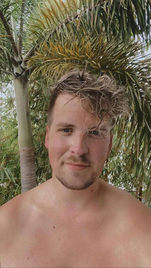 happy Thursday by justjimmy90