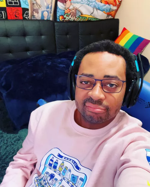 Happy Thursday y’all! by JiroshiX109