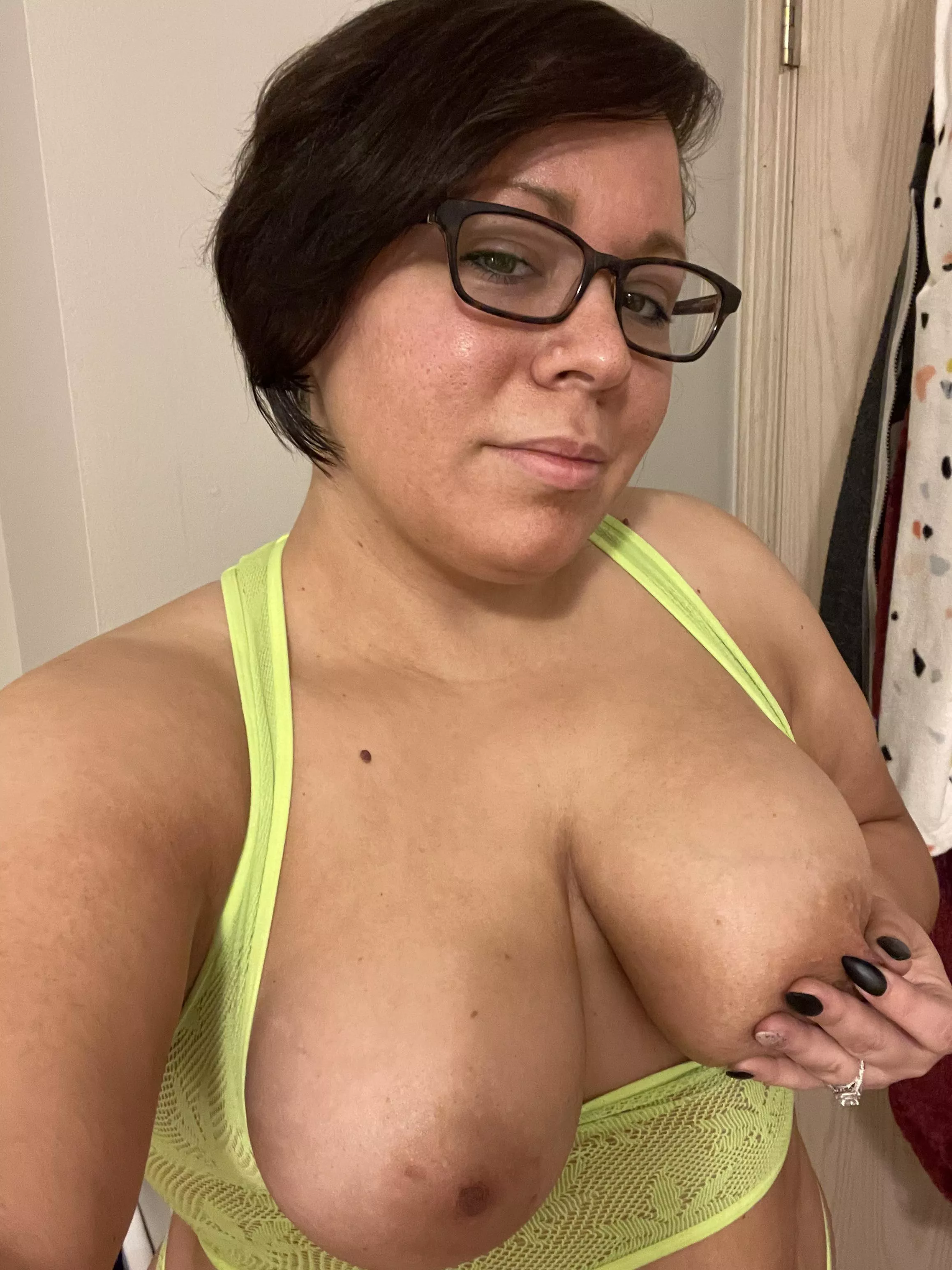 Happy Titty Tuesday!! 😘😘💋 posted by mascara_and_coffee