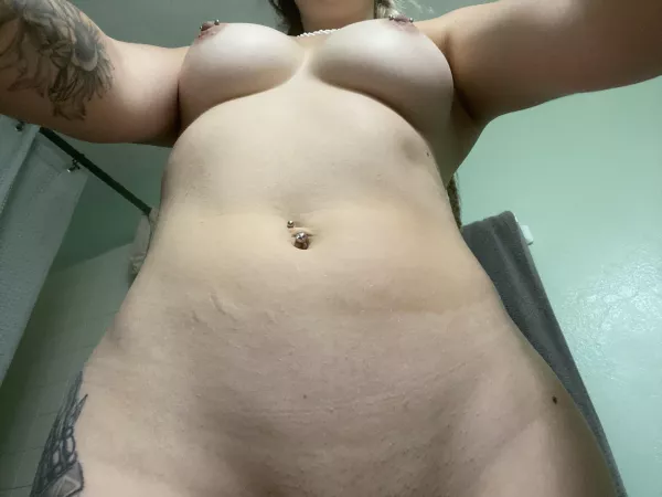 Happy titty Tuesday! by bee_humble_b13