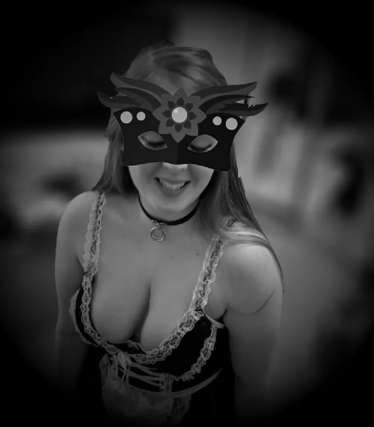 Happy to be back in her natural state after a long day at the office posted by SirandBunt