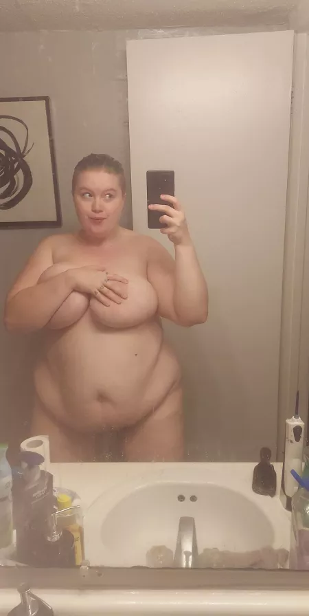 Happy to be naked wherever I am by Hanahheart11