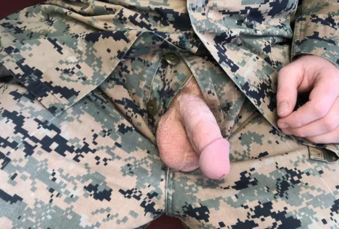 Happy Tuesday, y’all. by Ry_9009