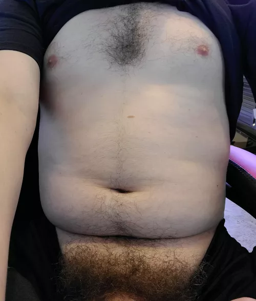 Happy tummy Tuesday! by Downtopound44