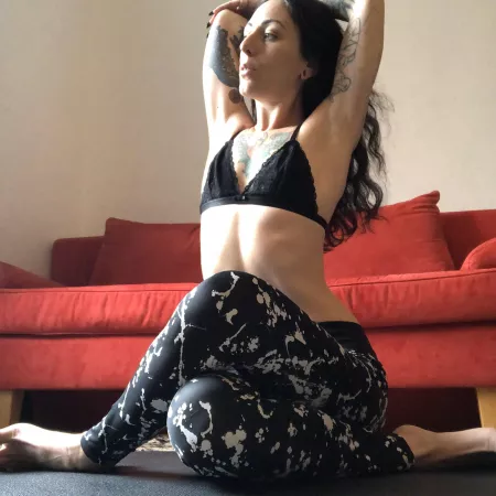 Happy V day loves 💋 by Venusinscorpio666