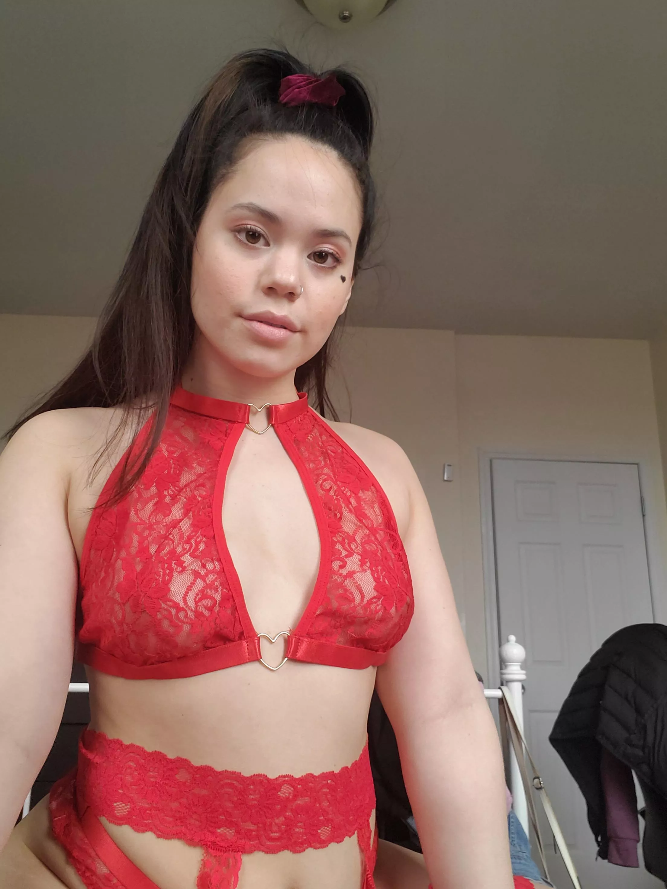 Happy Valentine's Day from your fave hapa 😋 posted by princess_sativa_