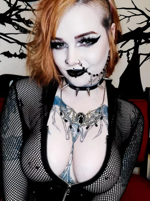 Happy Valentine's Day, hope it's whoreifying 😜🦇 by PatriciaAbsinthe