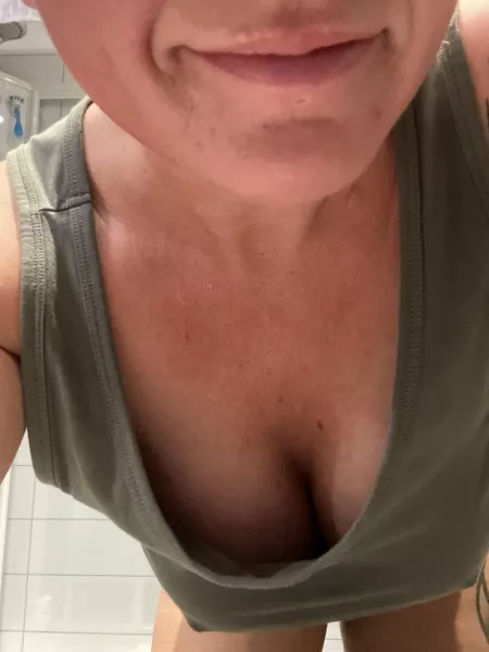 Happy Wednesday! 😌😘 (f41) by MsMillery