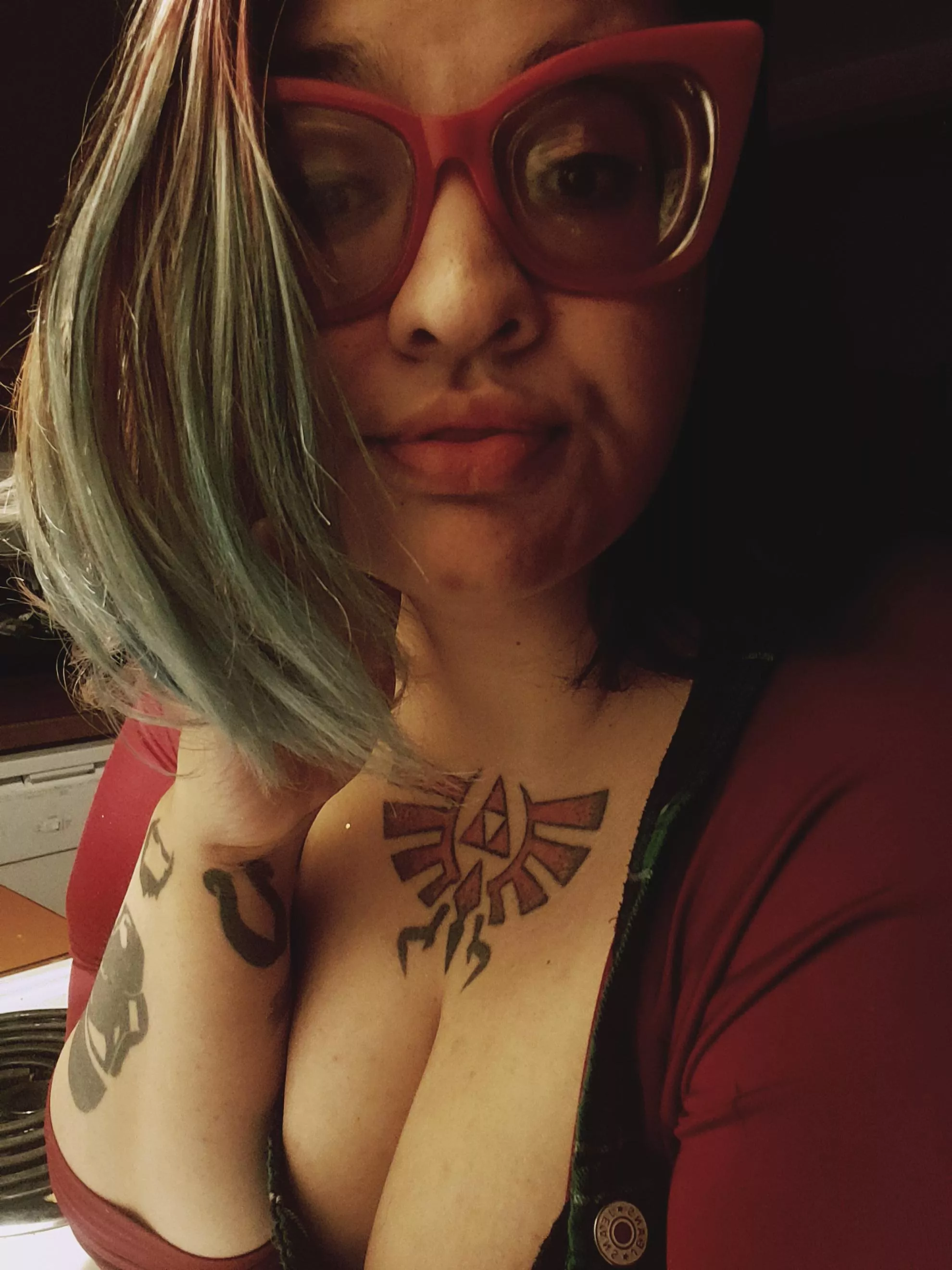 Happy weekend!!!!! 😊😊😊😊 posted by alaskankitten