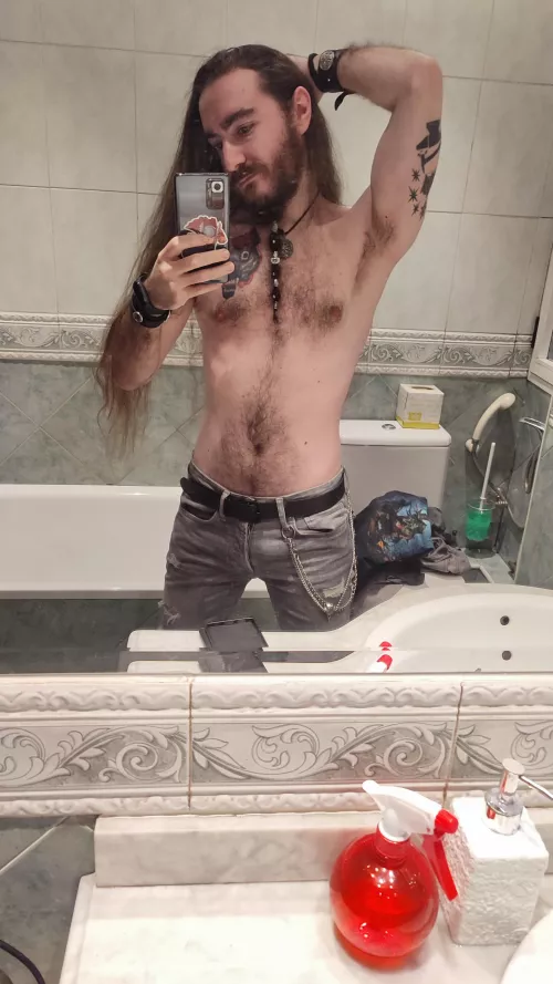 Happy Weekend! by MrJerikor