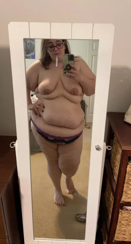 Happy weekend babes by Weedandco0kies