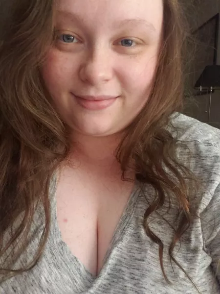 Happy weekend everyone! by TigPaleBiddies