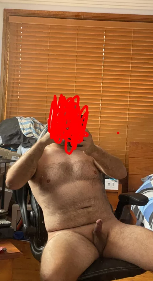 Hard at work or hardly working? 😈 HMU by biaussieguy91