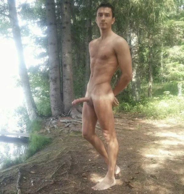 “Hard on the trail” … posted by neilfromsydney2003