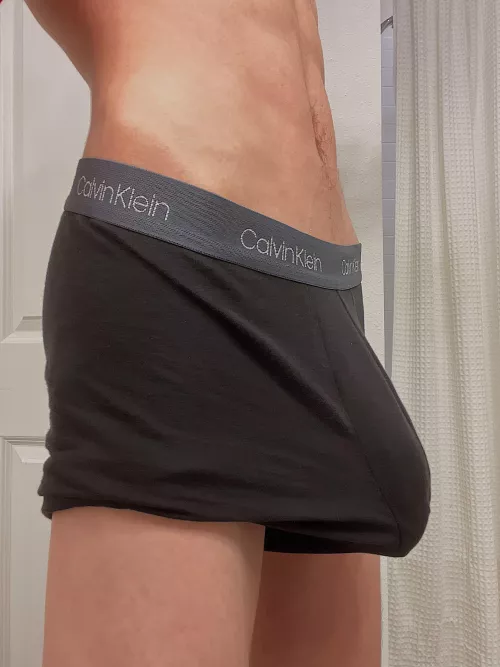 hard to hide sometimes by ethan_n1