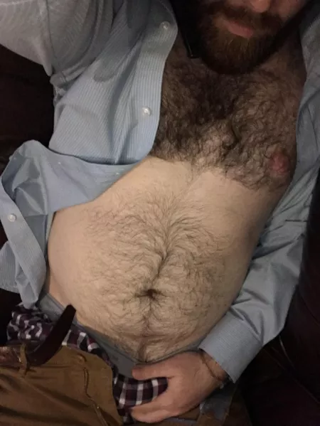 Hard to keep my clothes on with wfh by hornylizardtail