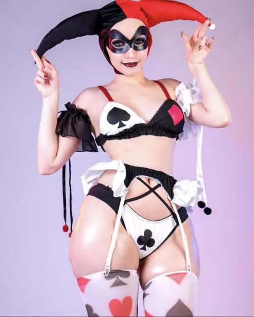 Harley Quinn by Floradaria by enisivibes