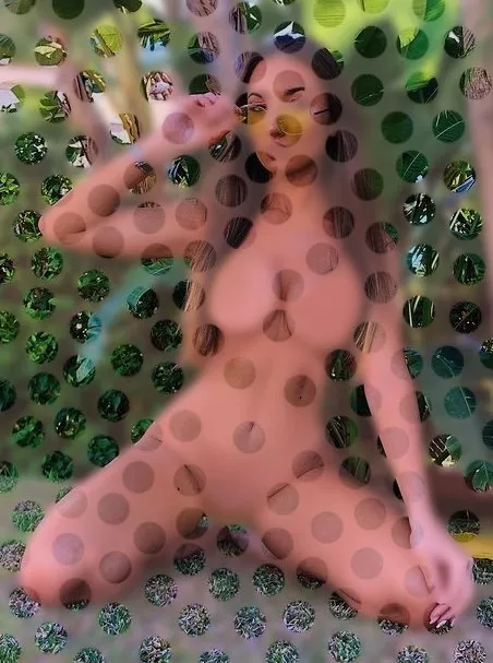 Harriet Campbell posted by altbubblr