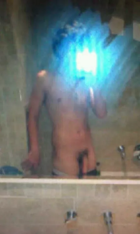 Harry Styles by cassandras_eyes