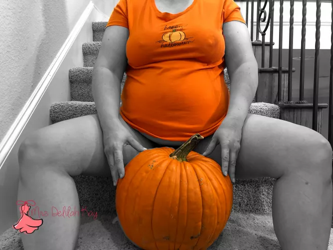 Have a Chubby Halloween! by mrsdelilahkay