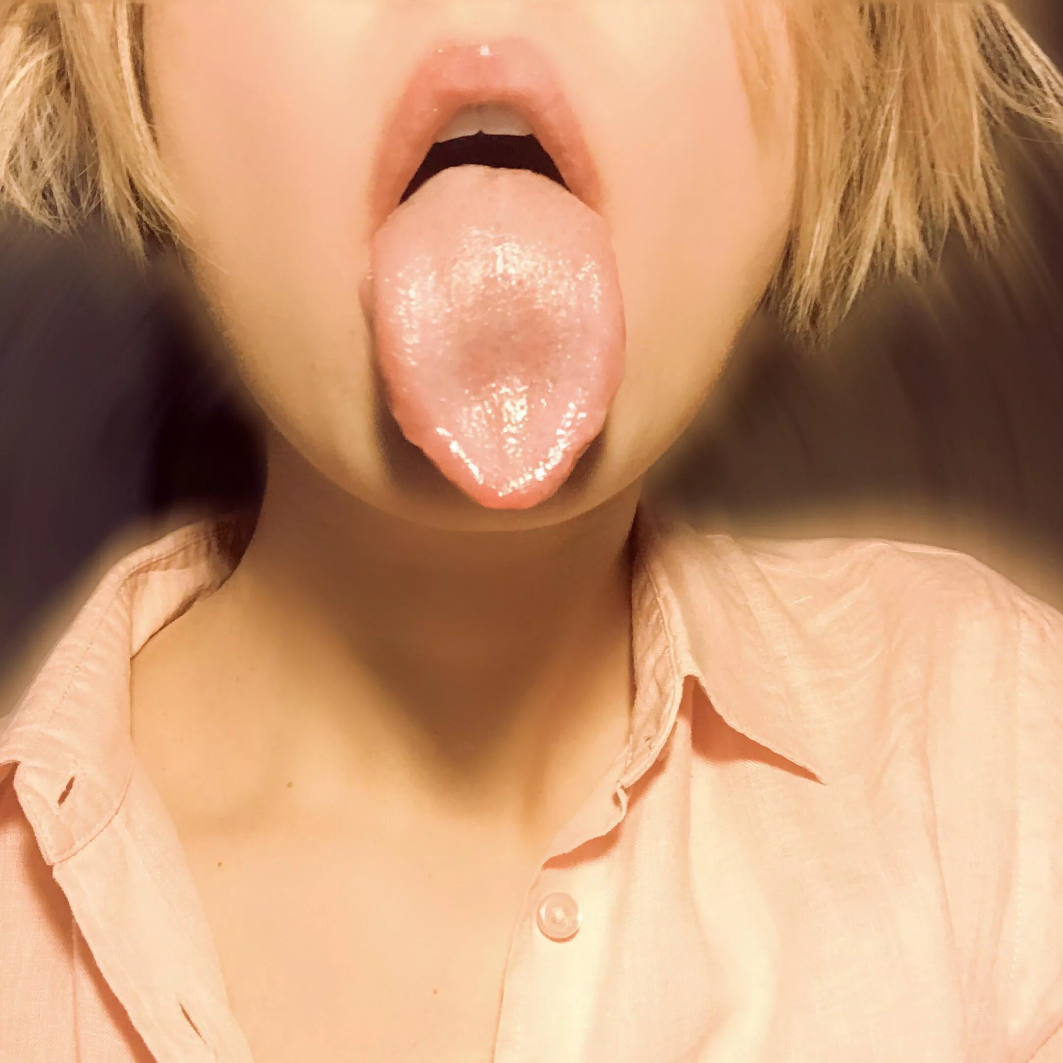 Have a good holiday! 👅 posted by cherrytongueofc