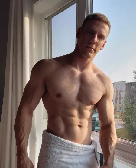 Have a good Sunday evening 😁💙 by John_fitness91