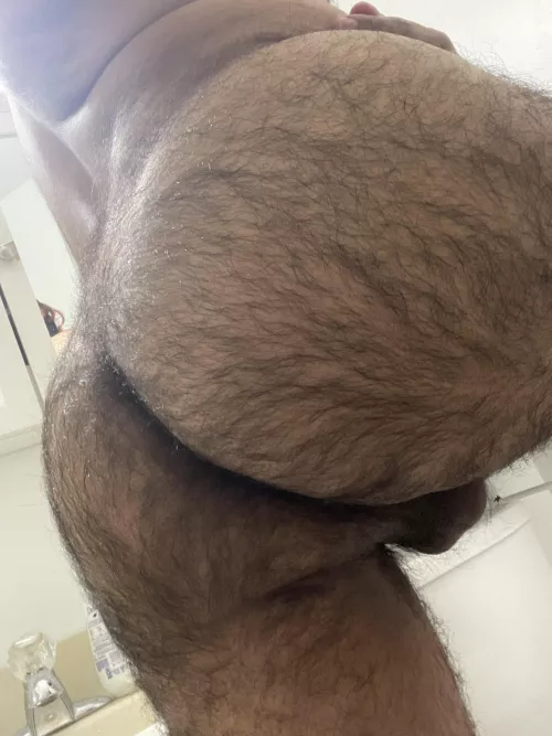 Have a great day guys! Anyone from NJ? 😏 by gayandhairy