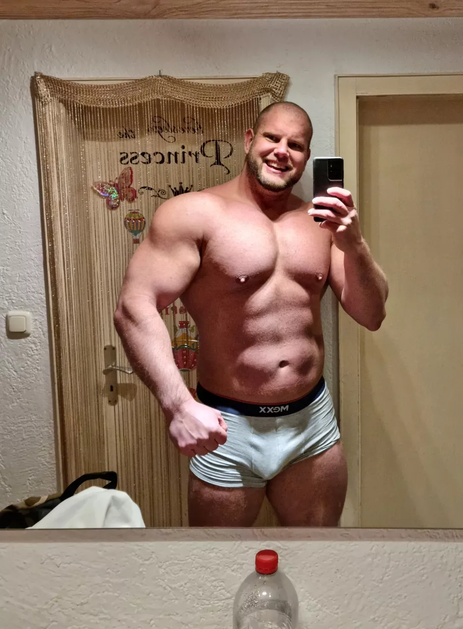 Have a nice day 🙂 posted by Wrong-Engineering-74